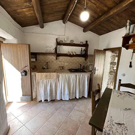 Muristene Pozzo Santa Cristina * Paulilatino